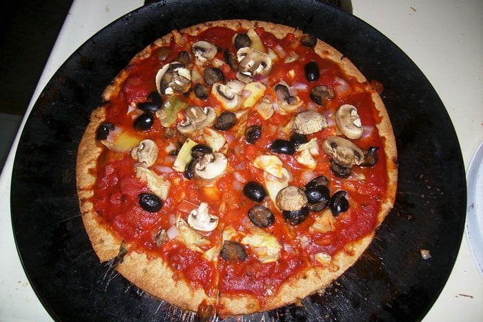 Vegan-Cheeseless-Pizza