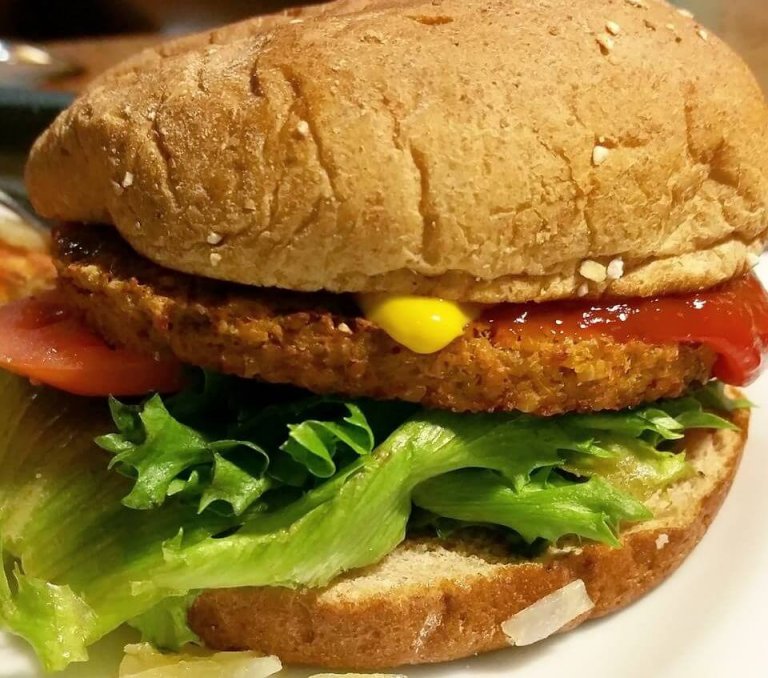 Denny's Open for Vegan Food 24/7 PETA Kids