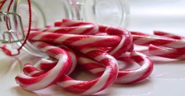 12 Vegan Holiday Treats That Are ‘Mint’ to Be