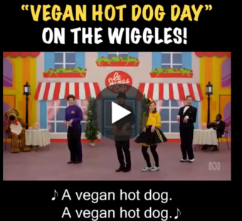 Yummy Vegan Hot Dog Day on ‘The Wiggles’ World’!